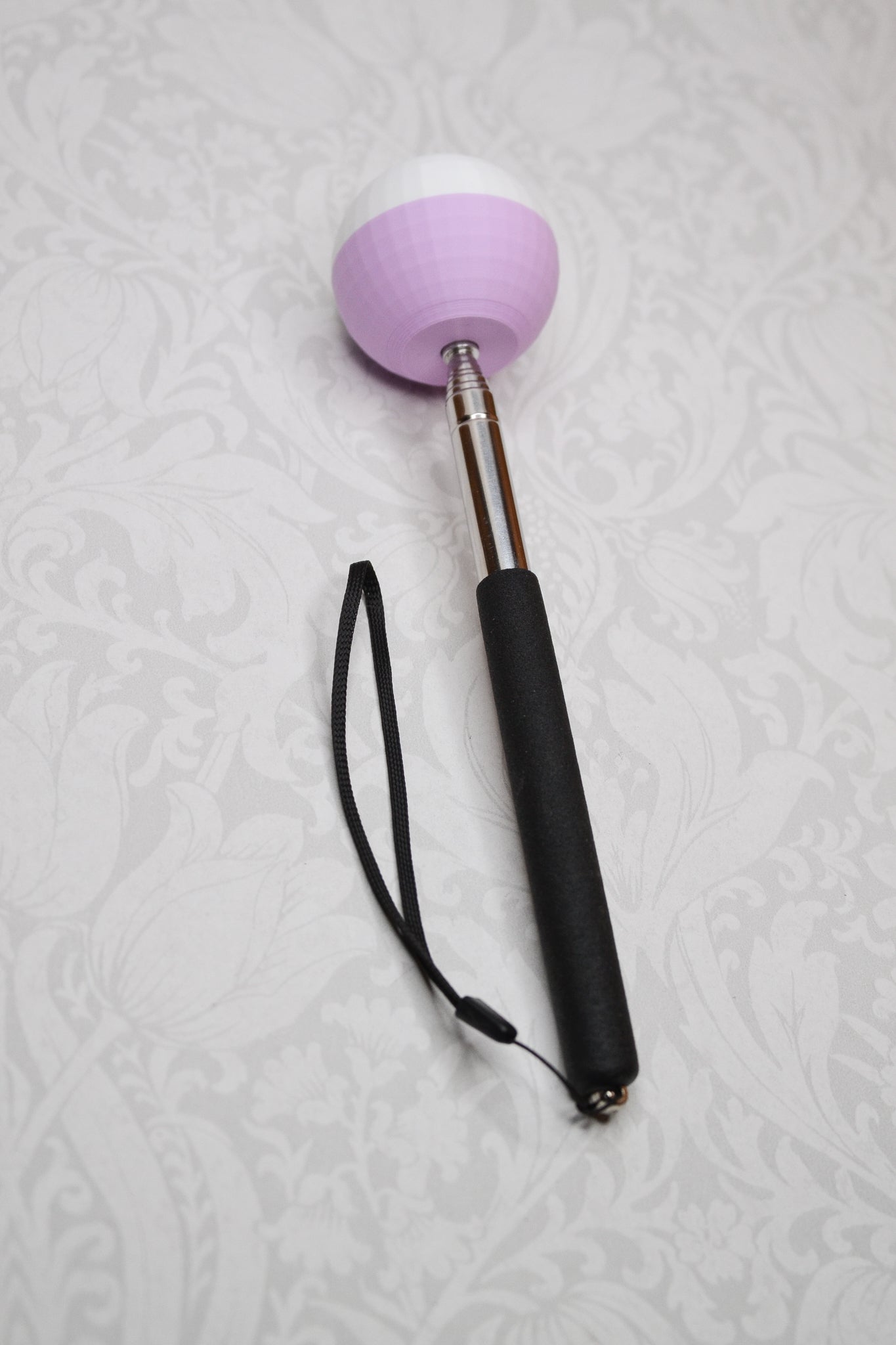 Telescopic Ball - White and Lilac