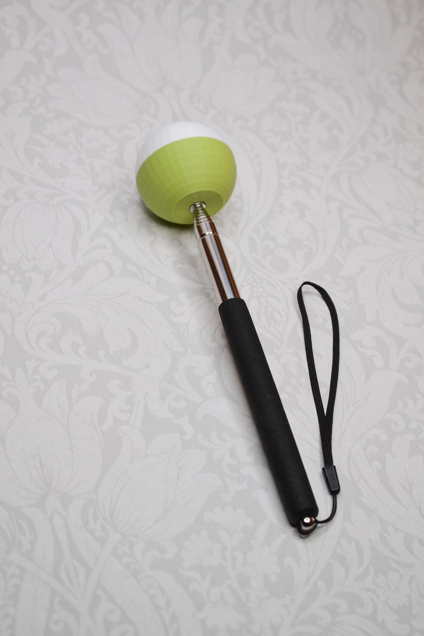 Telescopic Ball - White and Matcha