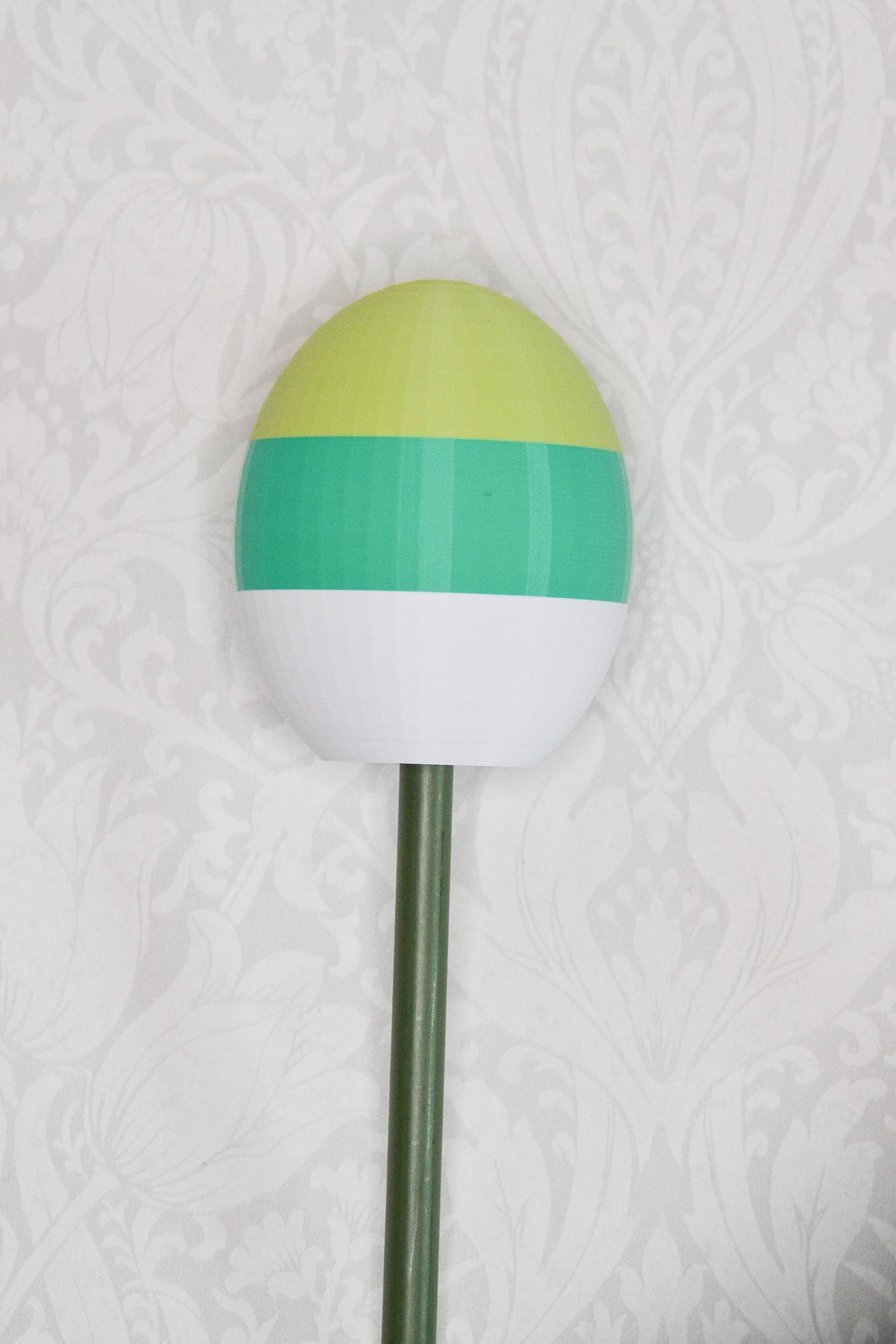 Medium Ball - Grønn og Hvit Stripet